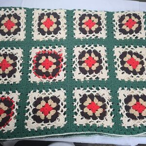 Granny square Afghan 64x48